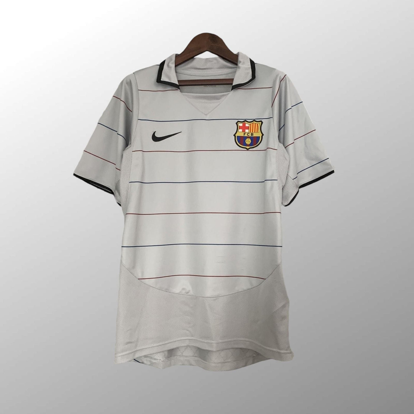 Barcelona 2003/04 Away Retro Jersey
