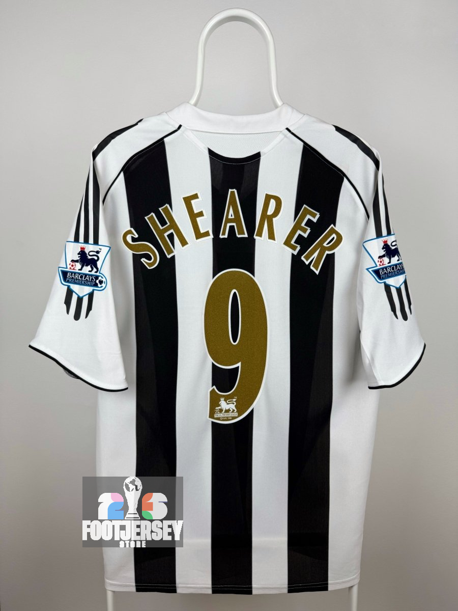 Alan Shearer - Newcastle 2005/06 Home Jersey 󠁧󠁢󠁥󠁮󠁧󠁿