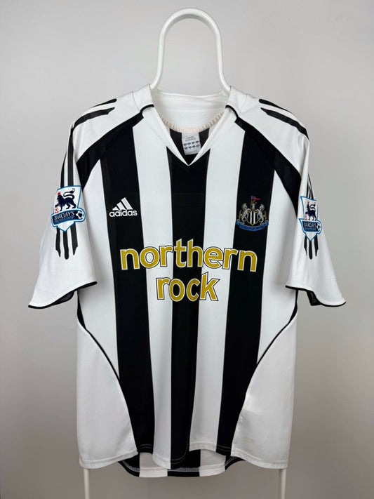 Alan Shearer - Newcastle 2005/06 Home Jersey 󠁧󠁢󠁥󠁮󠁧󠁿
