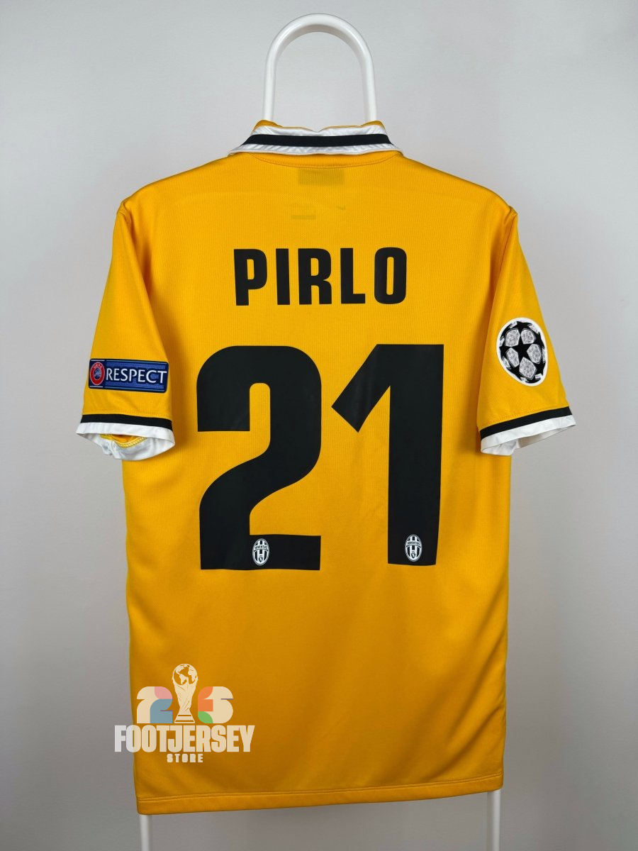 Juventus 2014/15 Away Jersey - Andrea Pirlo