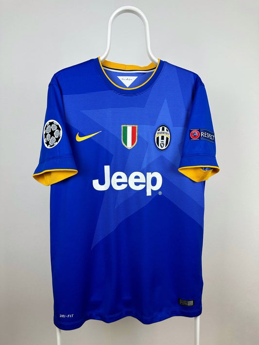 Juventus 2014/15 Away Jersey - Andrea Pirlo