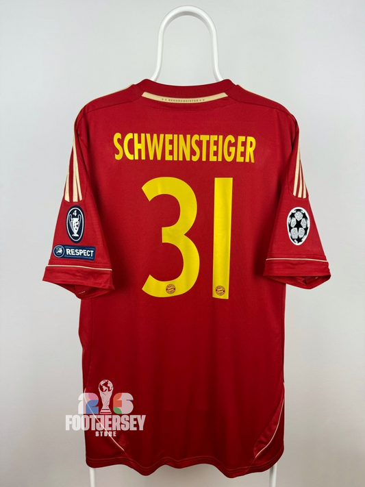 Bayern Munich 2011/12 Home Jersey - Bastian Schweinsteiger