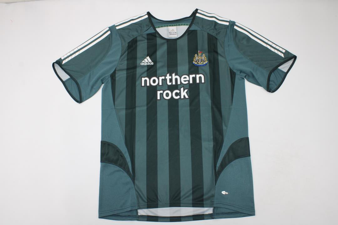 Newcastle 2005/06 Away Retro Jersey