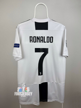 Juventus 2018/19 Home Jersey - Cristiano Ronaldo