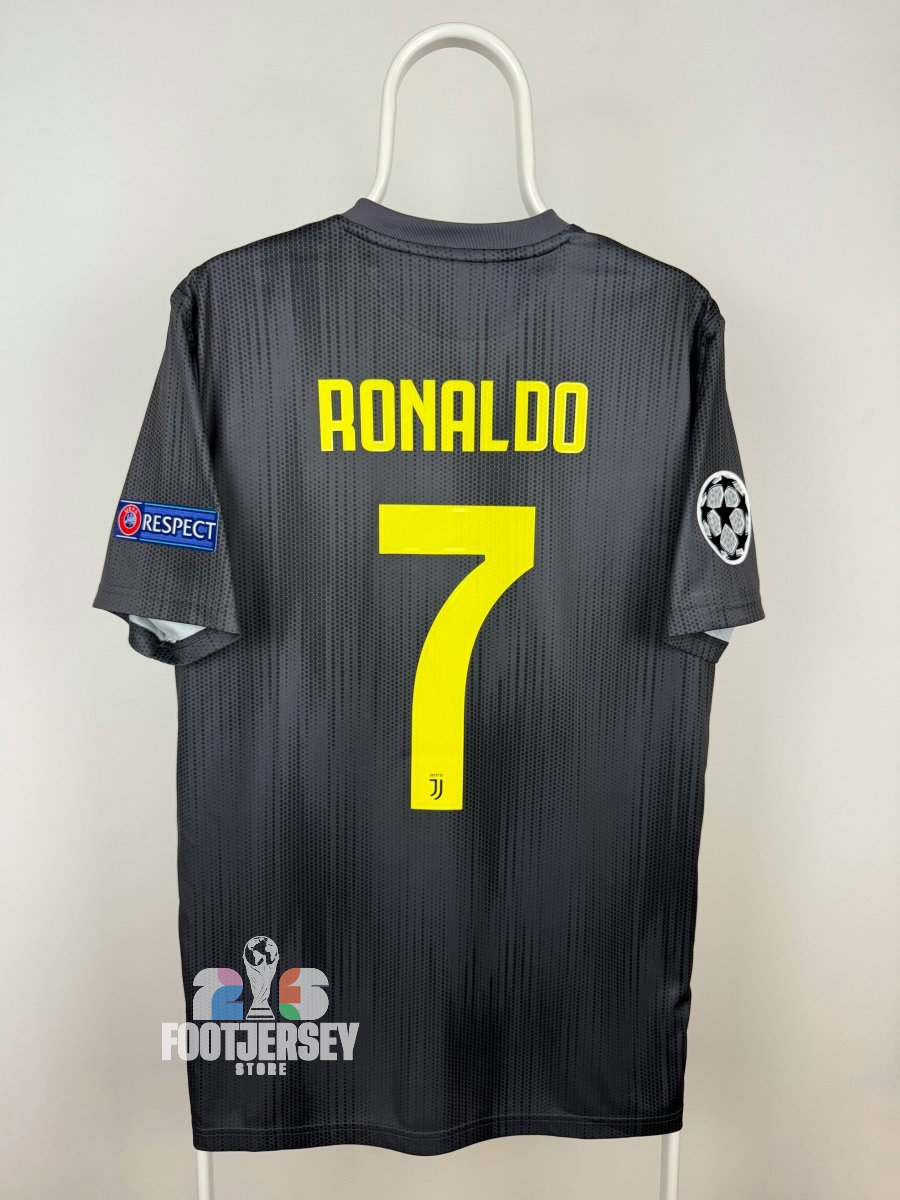 Juventus 2018/19 Away Jersey - Cristiano Ronaldo