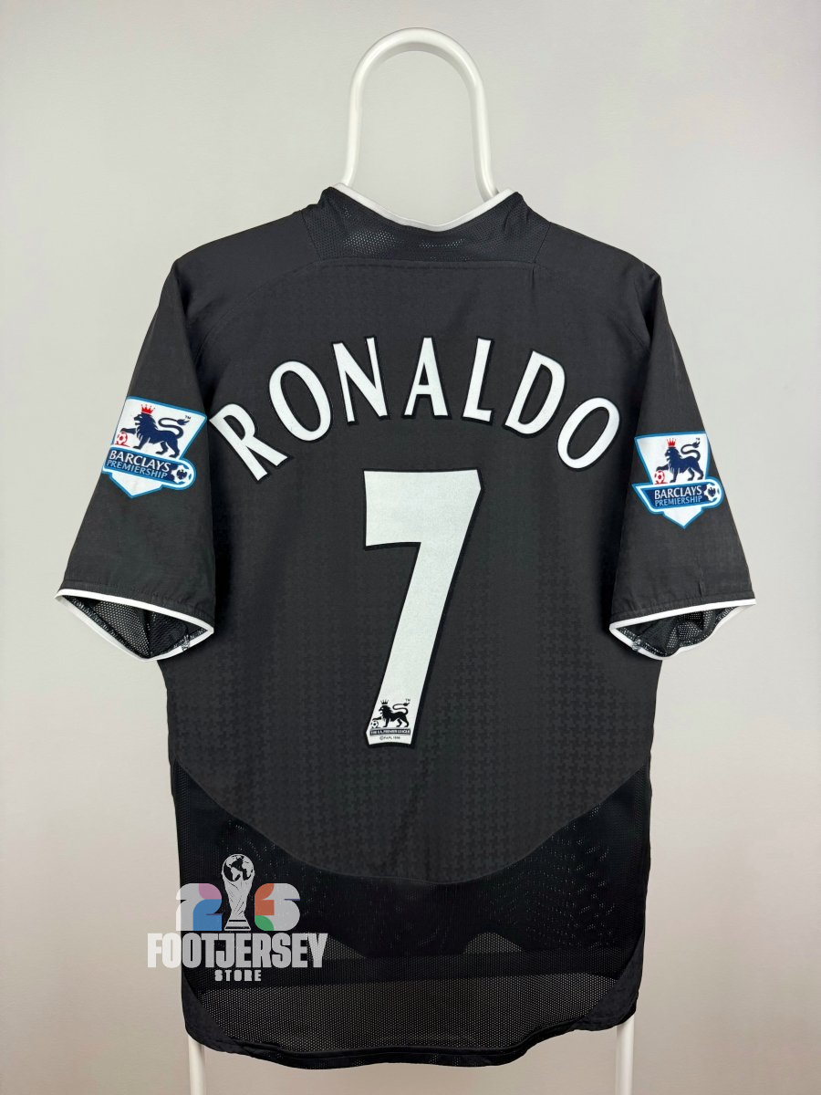 Manchester United 2004/05 Away Jersey - Cristiano Ronaldo