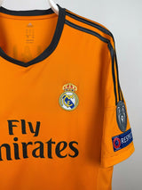 Real Madrid 2013/14 Away Jersey - Cristiano Ronaldo