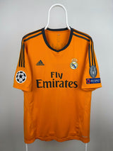 Real Madrid 2013/14 Away Jersey - Cristiano Ronaldo