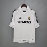 Real Madrid 2005/06 Home Retro Jersey