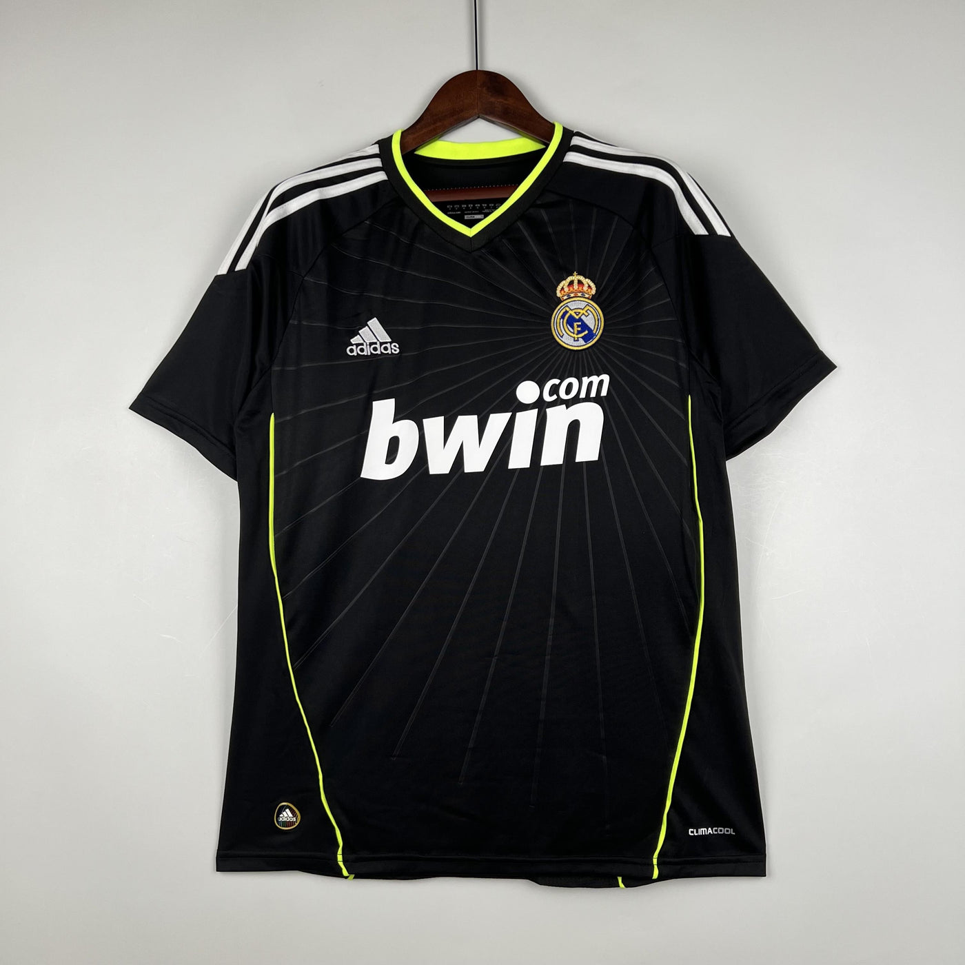 Real Madrid 2010/11 Away Retro Jersey