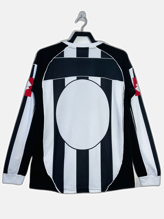 Juventus 2002/03 Home Jersey - Long Sleeve Retro Version