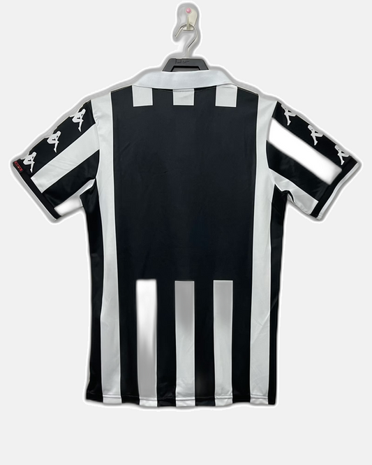 Juventus 1999/00 Home Jersey - Retro Version