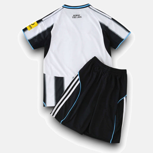 Newcastle United 2025/26 Home Kids Kit Jersey