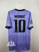 Real Madrid 2022/23 Away Jersey - Luka Modric