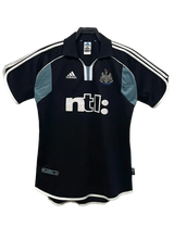Newcastle United 2000/01 Away Jersey - Retro Version
