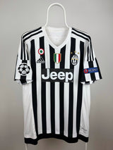 Juventus 2015/16 Home Jersey - Paul Pogba