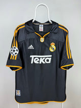 Real Madrid 1999/01 Away Jersey - Raul Gonzalez