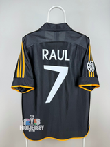 Real Madrid 1999/01 Away Jersey - Raul Gonzalez