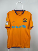 FC Barcelona 2006/08 Away Jersey - Ronaldinho