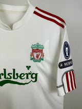 Steven Gerrard - Liverpool 2009/10 Away Jersey 󠁧󠁢󠁥󠁮󠁧󠁿
