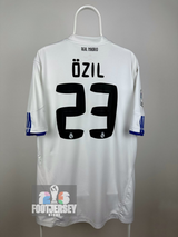 Real Madrid 2010/11 Home Jersey - Mesut Özil