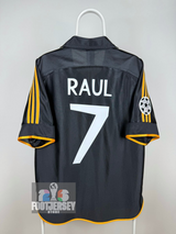 Real Madrid 1999/01 Away Jersey - Raul Gonzalez