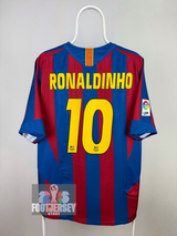 FC Barcelona 2005/06 Home Jersey - Ronaldinho