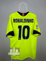 FC Barcelona 2005/06 Away Jersey - Ronaldinho