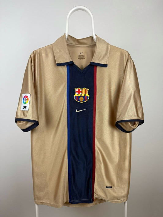FC Barcelona 2001/02 Away Jersey - Xavi Hernandez