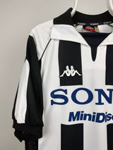 Juventus 1997/98 Home Jersey - Zinedine Zidane
