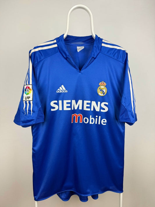 Real Madrid 2004/05 Away Jersey - Zinedine Zidane
